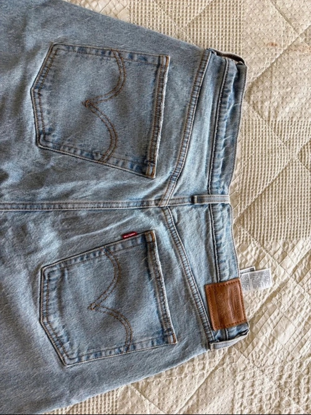 Levi's Light Blue High-Rise Women's Jeans